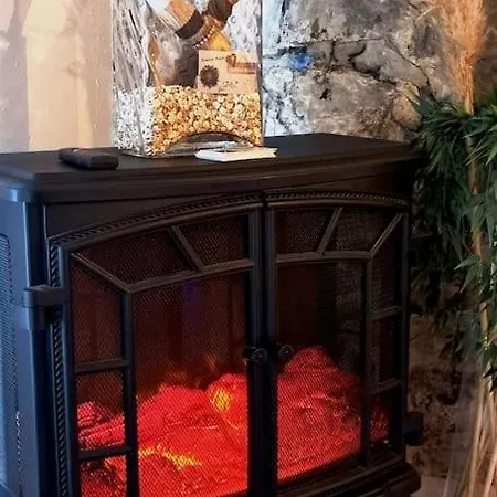 Adn & Apartment Ablon