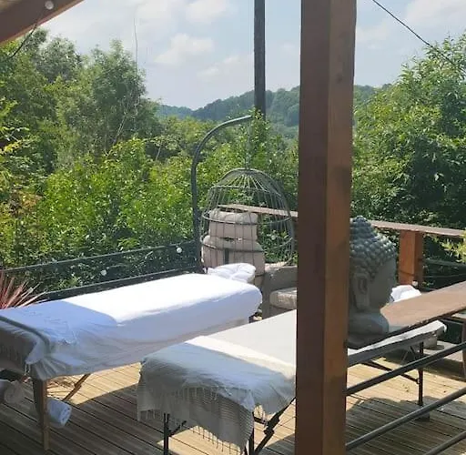 Adn & Apartmán Ablon